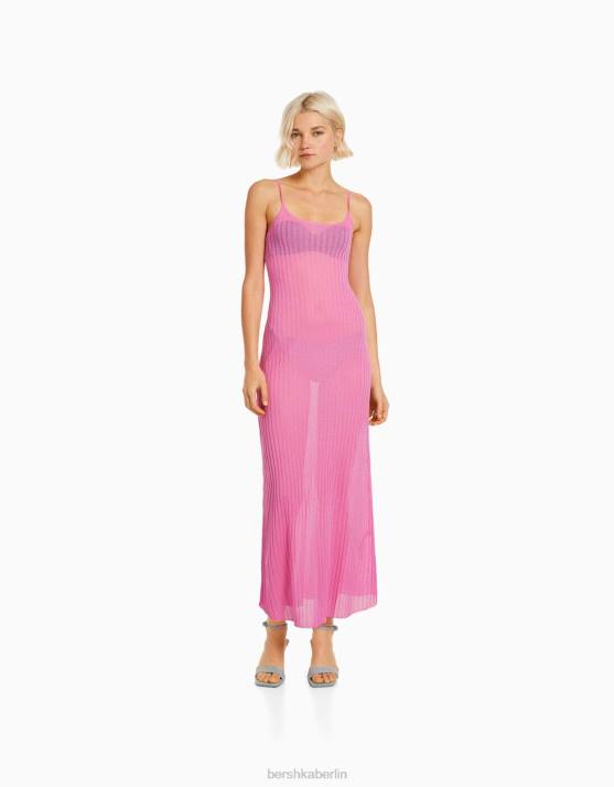 Rosa Bershka Frauen Transparentes Midikleid aus Rippstrick mit Trägern H00J1903