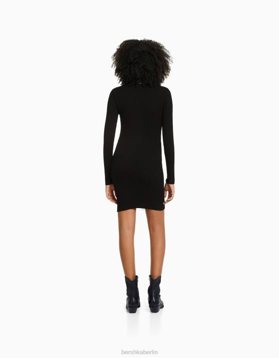 Schwarz Bershka Frauen Geripptes Minikleid mit langen Ärmeln H00J237
