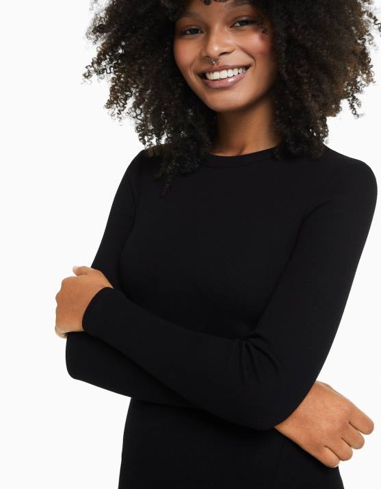 Schwarz Bershka Frauen Geripptes Minikleid mit langen Ärmeln H00J237