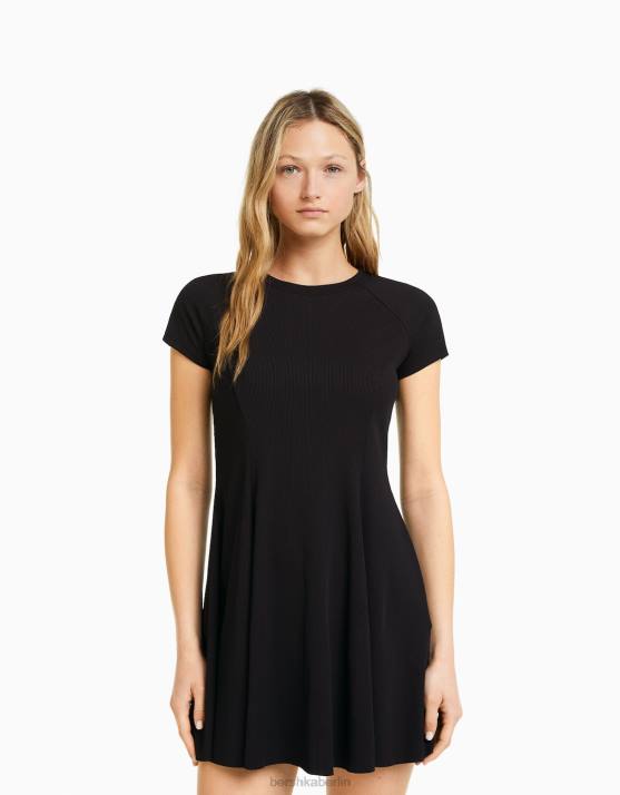 Schwarz Bershka Frauen Kurzärmliges Mini-Skaterkleid H00J146