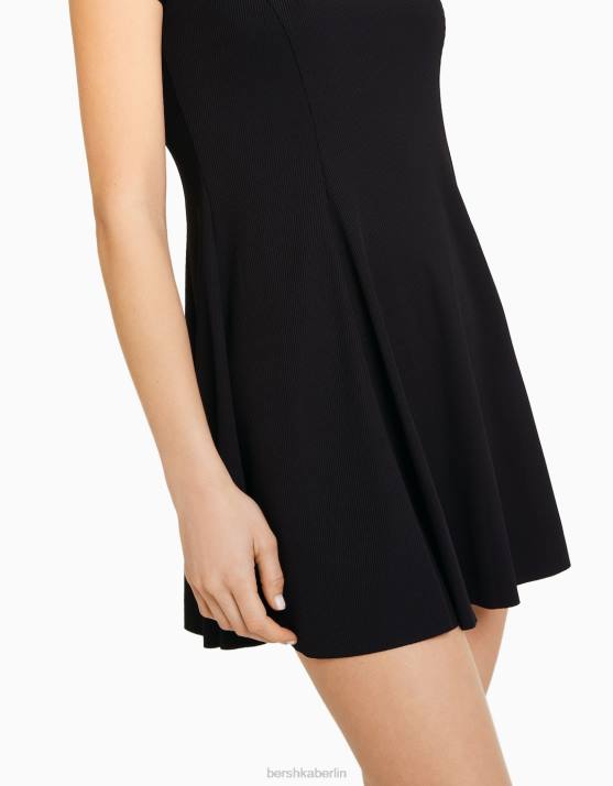 Schwarz Bershka Frauen Kurzärmliges Mini-Skaterkleid H00J146