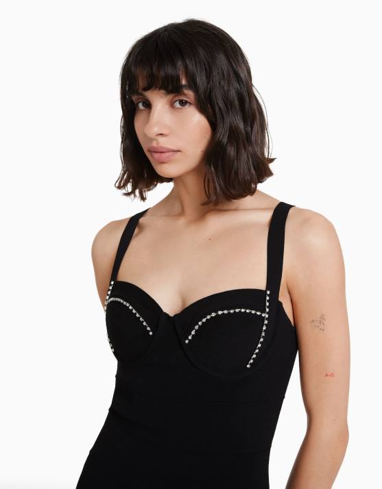 Schwarz Bershka Frauen Mini-Trägerstrickkleid mit Strasssteinen H00J129