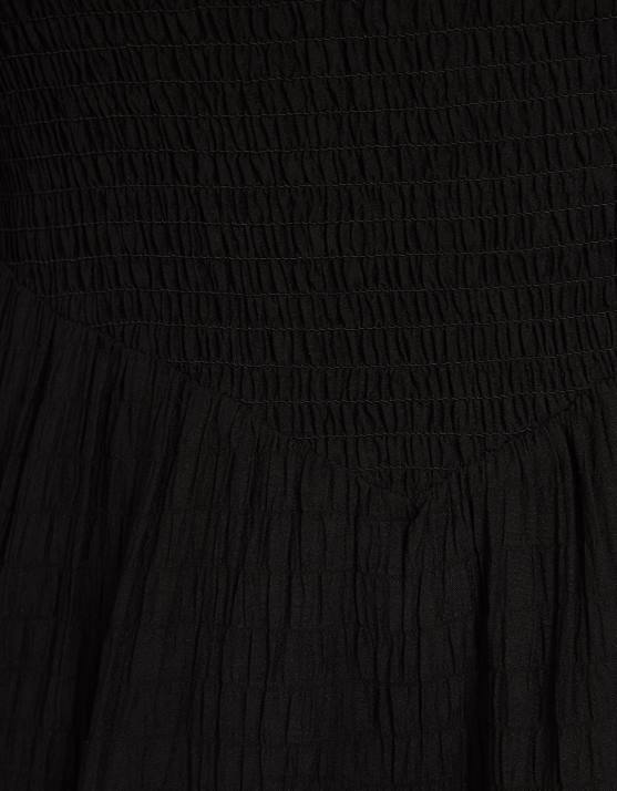 Schwarz Bershka Frauen Strukturiertes, voluminöses Minikleid mit langen Ärmeln H00J223