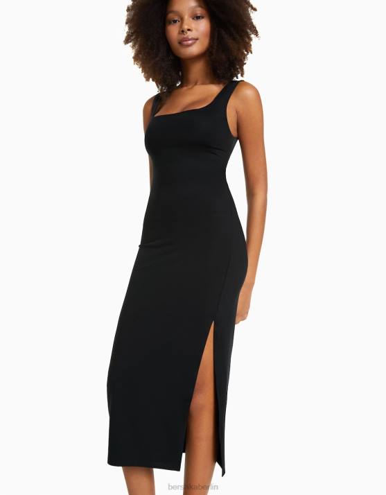Schwarz Bershka Frauen Tailliertes Midikleid mit Trägern H00J149