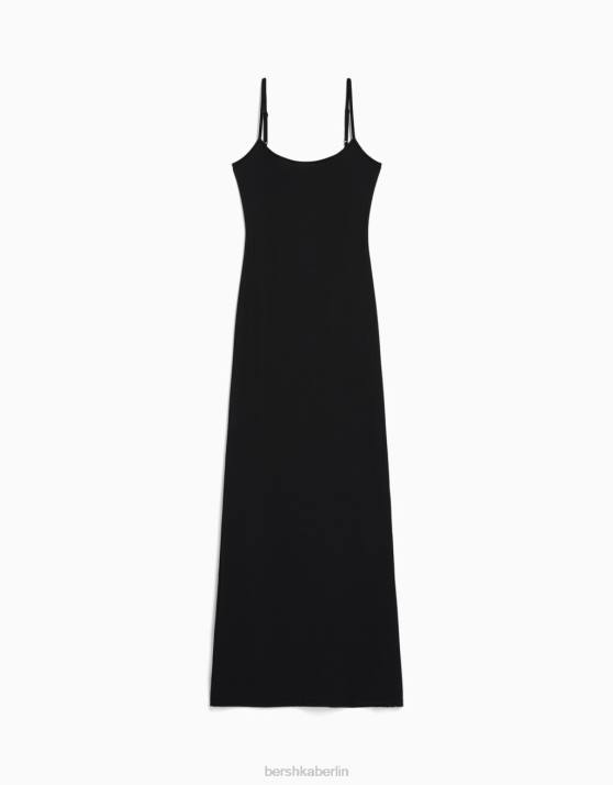 Schwarz Bershka Frauen figurbetontes langes Trägerkleid H00J22
