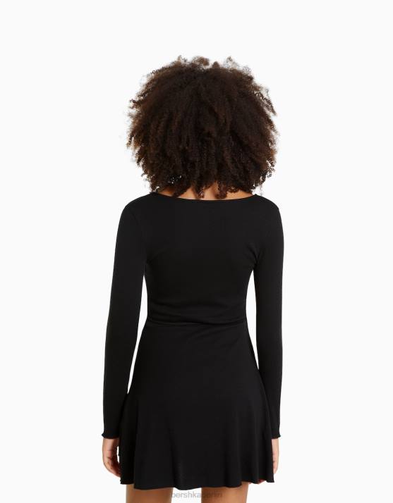 Schwarz Bershka Frauen langärmliges Minikleid H00J143