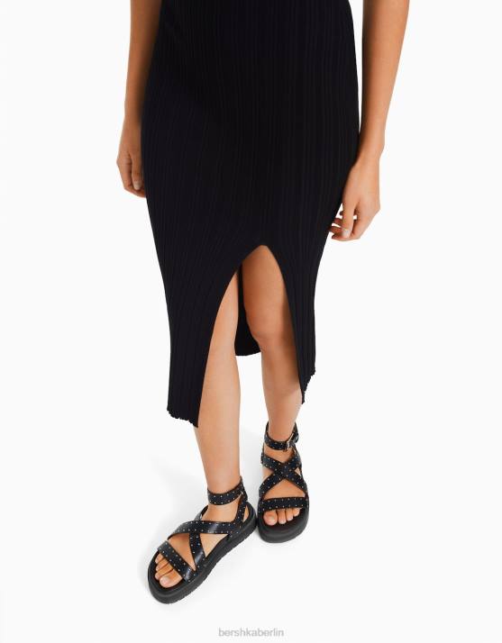 Schwarz Bershka Frauen ärmelloses Strick-Midikleid H00J974