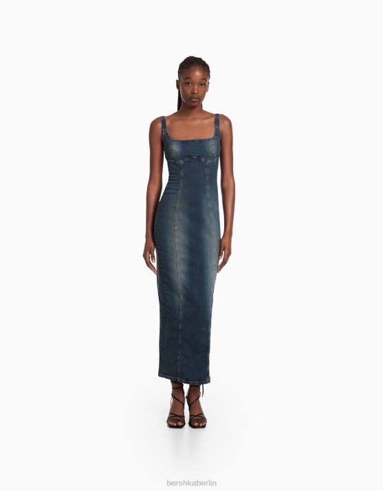 hellblau Bershka Frauen Langes, verwaschenes Jeanskleid mit Trägern H00J1941