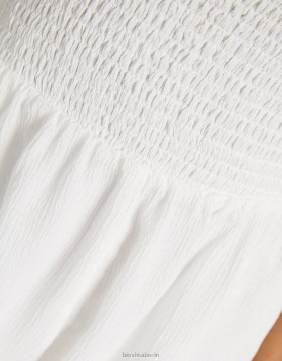 Weiss Bershka Frauen Strukturierter Bandeau-Strampler mit Raffung H00J113