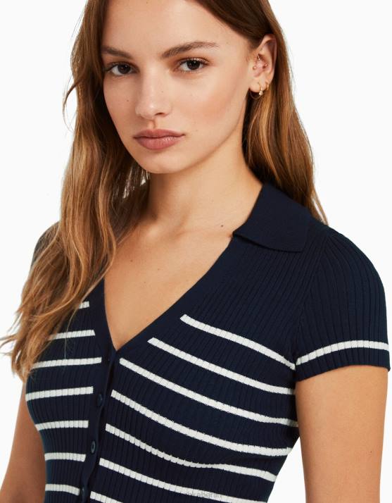 Blau Bershka Frauen Kurzärmliges Oberteil mit Polokragen H00J1061