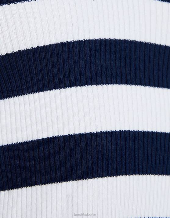 Creme Bershka Frauen Rippstrickoberteil mit Streifen und Polokragen H00J1038