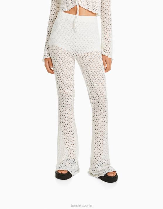 Weiss Bershka Frauen ausgestellte Häkelhose H00J973