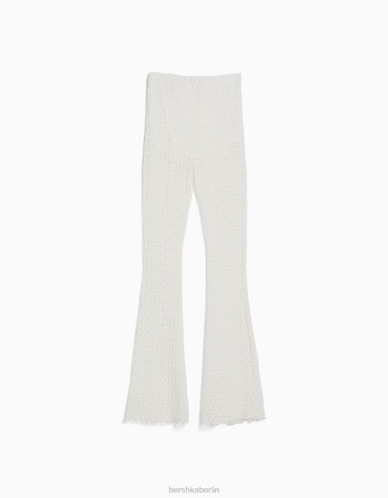Weiss Bershka Frauen ausgestellte Häkelhose H00J973