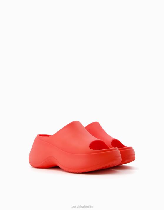 Rot Bershka Frauen Gummierte Plateausandalen H00J2224