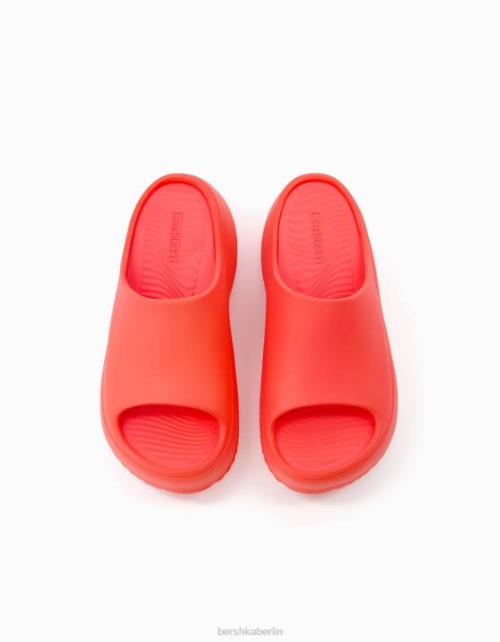 Rot Bershka Frauen Gummierte Plateausandalen H00J2224
