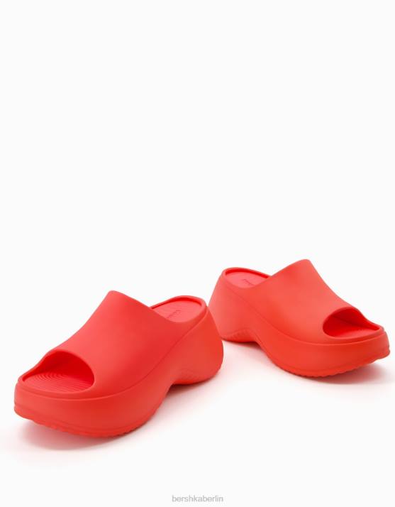 Rot Bershka Frauen Gummierte Plateausandalen H00J2224