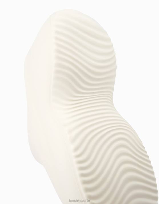 Weiss Bershka Frauen Gummierte Plateausandalen H00J2242