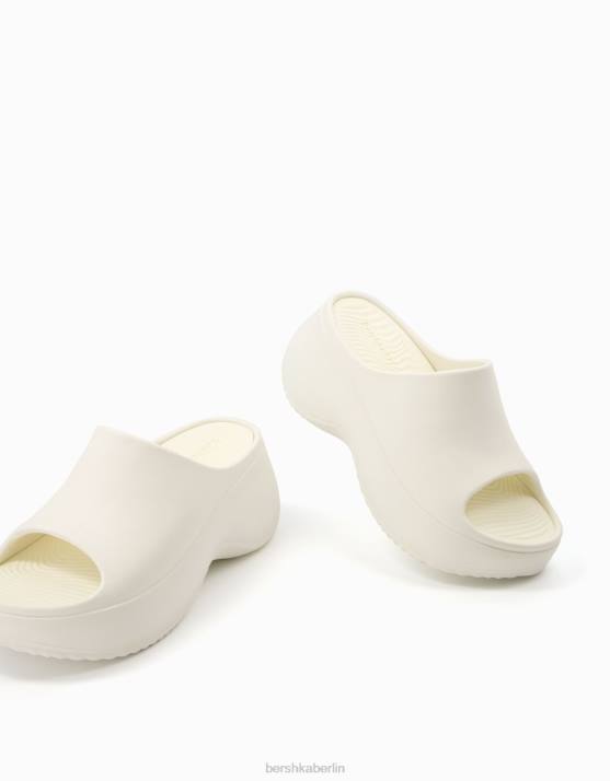 Weiss Bershka Frauen Gummierte Plateausandalen H00J2242