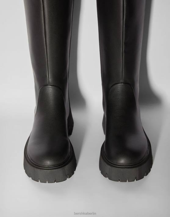 Schwarz Bershka Frauen einfache flache Stiefel H00J2283