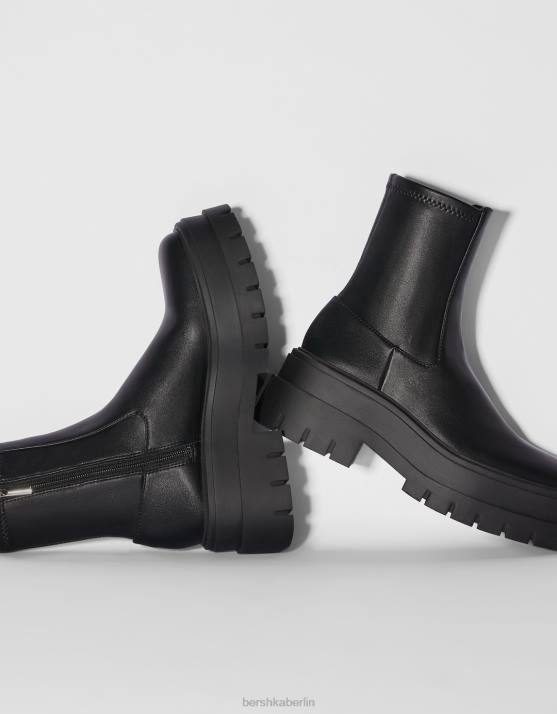 Schwarz Bershka Frauen taillierte Plateaustiefel H00J2280