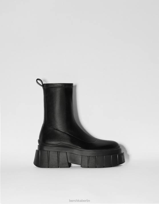 Schwarz Bershka Frauen taillierte Plateaustiefel H00J2323