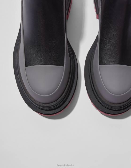 mehrfarbig Bershka Frauen Flache Stiefeletten mit farbiger Sohle H00J2317