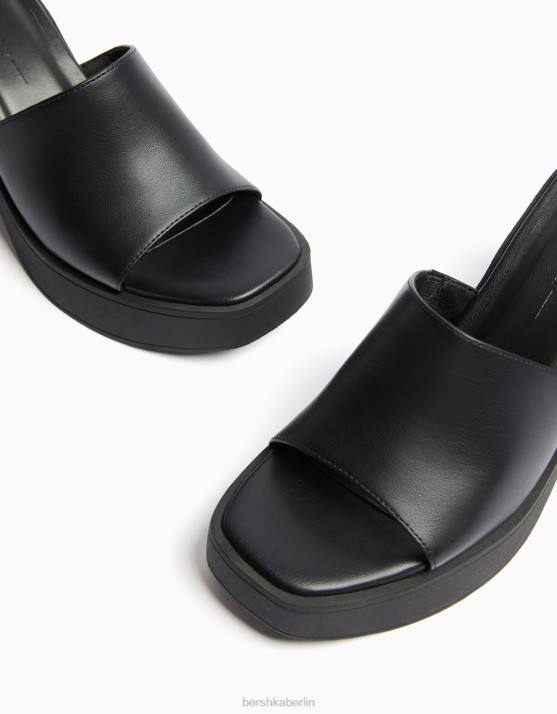 Schwarz Bershka Frauen Plateau-Pantoletten mit hohem Absatz H00J2147
