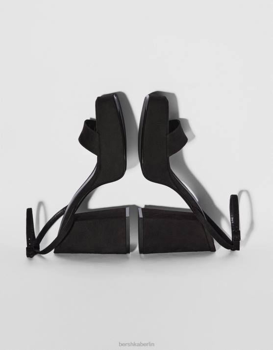 Schwarz Bershka Frauen Plateausandalen mit hohem Absatz H00J2170