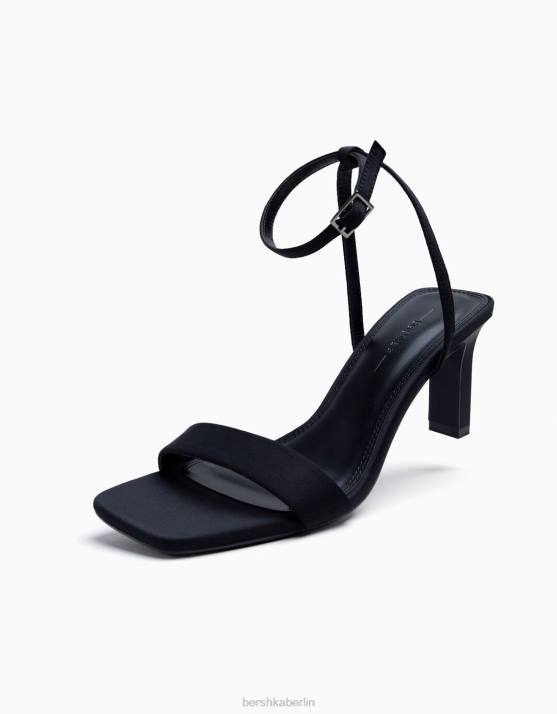 Schwarz Bershka Frauen Riemchensandalen mit hohem Absatz und Knöchelriemen H00J2159