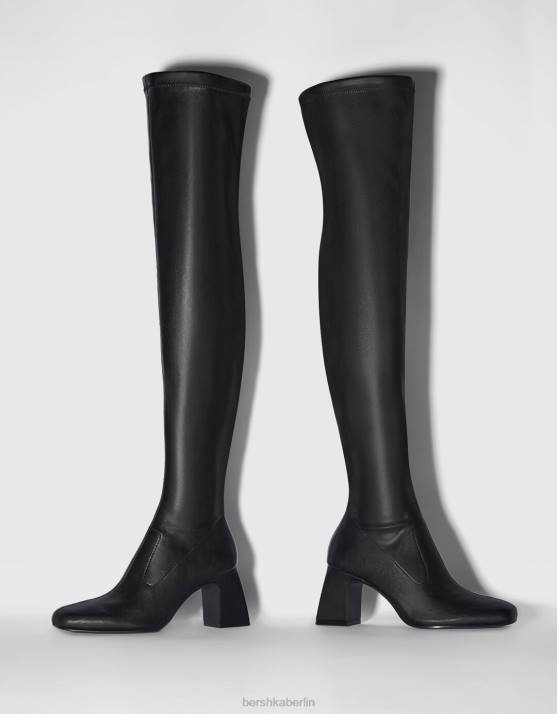 Schwarz Bershka Frauen Overknee-Stiefel mit mittlerem Absatz H00J2301