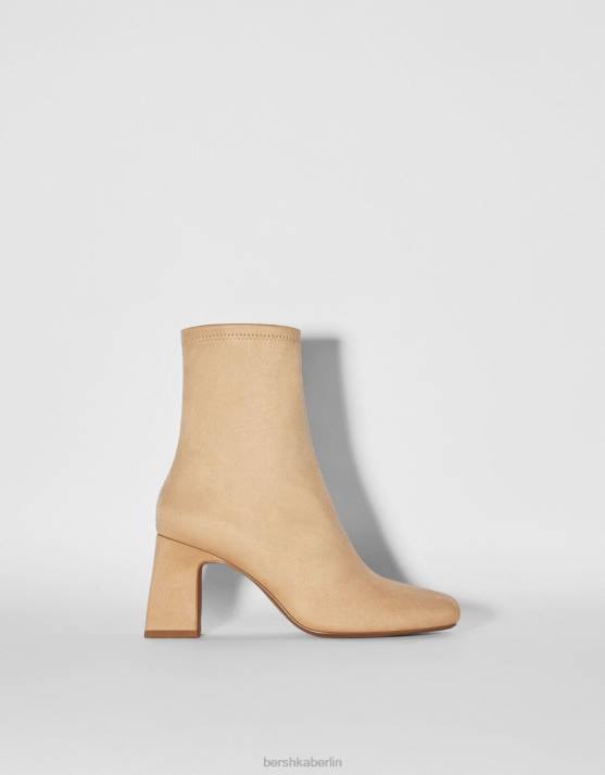 Kamel Bershka Frauen taillierte Stiefeletten mit hohem Absatz H00J2281