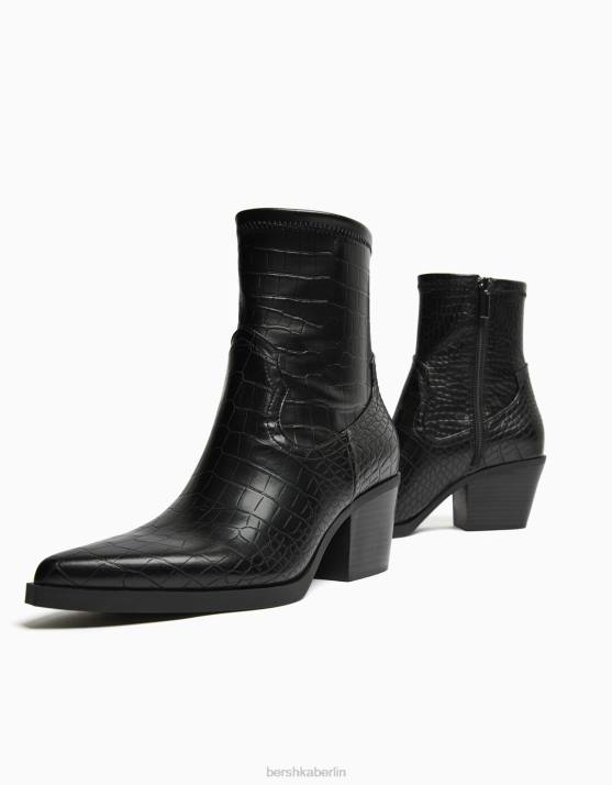 Schwarz Bershka Frauen Cowboystiefel mit geprägtem Animal-Print H00J2302