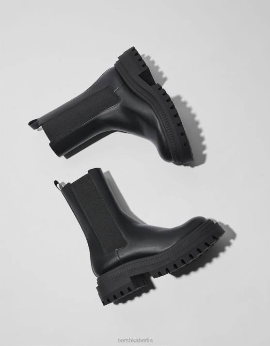 Schwarz Bershka Frauen Stiefeletten mit niedrigem Absatz und elastischen Einsätzen H00J2278