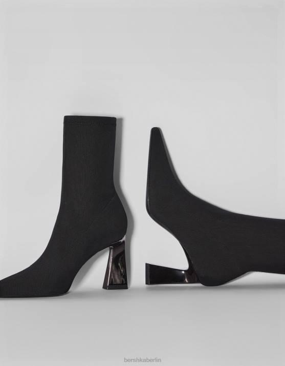 Schwarz Bershka Frauen Taillierte Stiefeletten mit metallischem Absatz H00J2325
