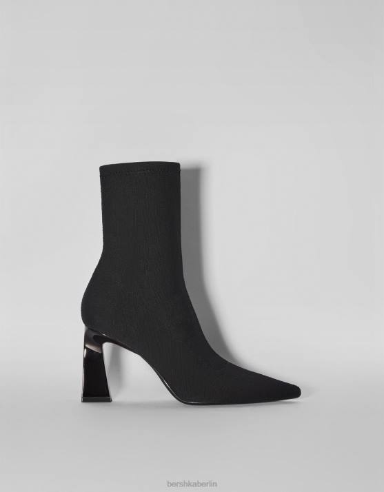 Schwarz Bershka Frauen Taillierte Stiefeletten mit metallischem Absatz H00J2325