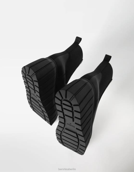 Schwarz Bershka Frauen XL-Plateaustiefeletten mit elastischen Einsätzen H00J2307
