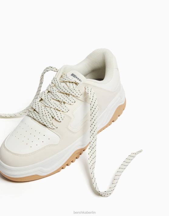 Sand Bershka Frauen klobige Turnschuhe H00J2099