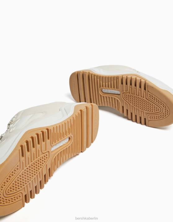 Sand Bershka Frauen klobige Turnschuhe H00J2112