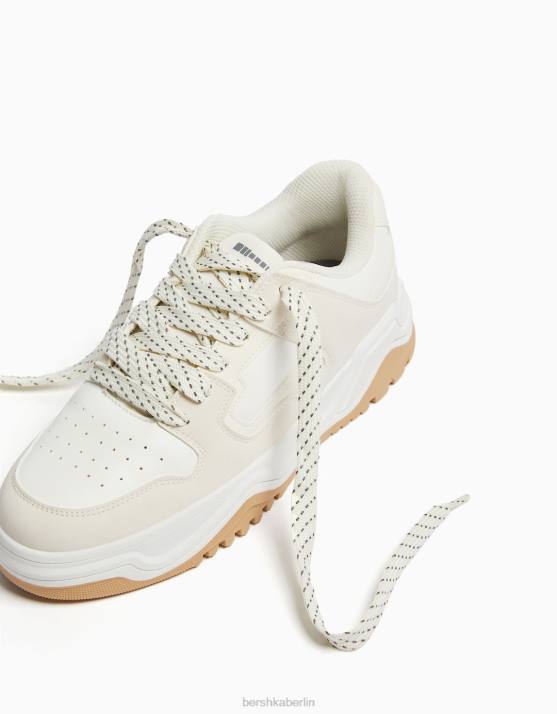 Sand Bershka Frauen klobige Turnschuhe H00J2112