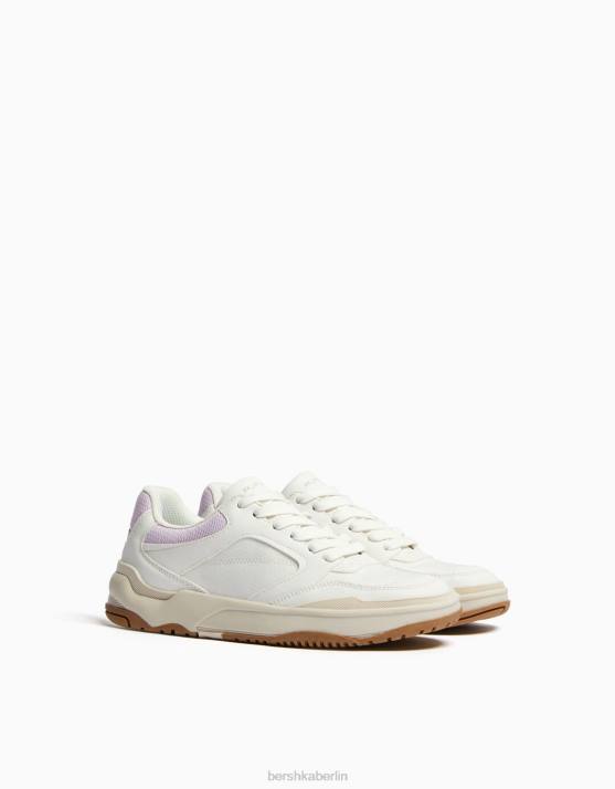 andere Bershka Frauen Kontrastierende Mesh-Sneaker mit Farbdetails H00J2114