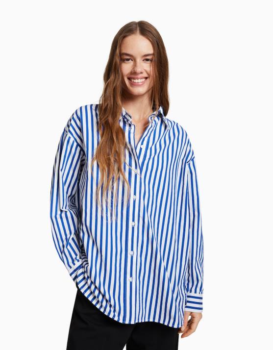 Blau Bershka Frauen Langärmliges, übergroßes Popeline-Hemd H00J944