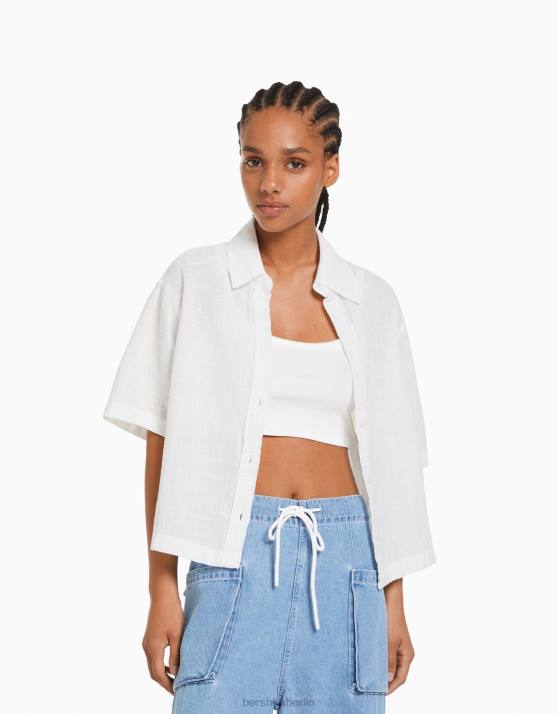 Weiss Bershka Frauen Strukturiertes, rustikales Hemd mit kurzen Ärmeln H00J905