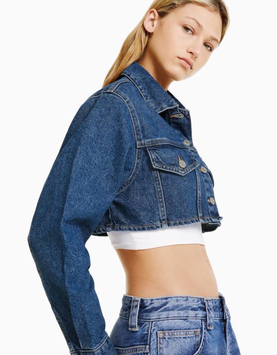 Blau Bershka Frauen kurze Jeansjacke H00J1116