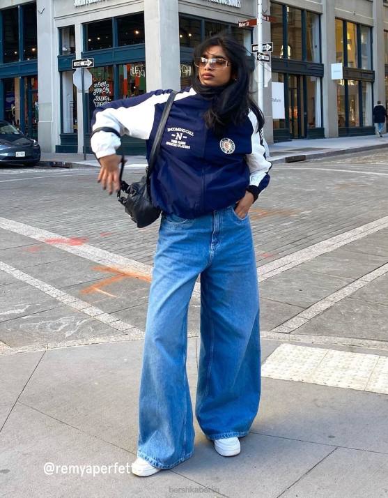 Marine Bershka Frauen Nylonjacke mit Kontraststreifen H00J1167