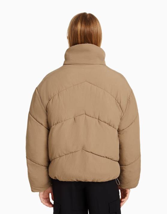 Nerz Bershka Frauen Übergroße Nylon-Pufferjacke H00J1128
