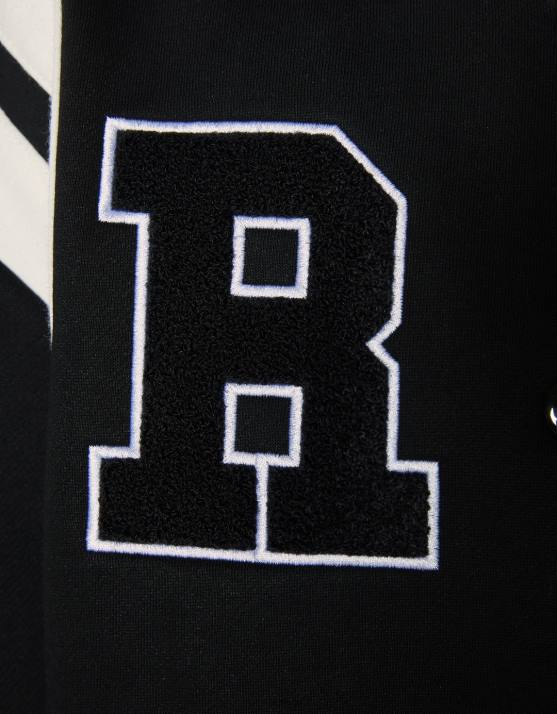 Schwarz Bershka Frauen Kurze College-Jacke H00J1160