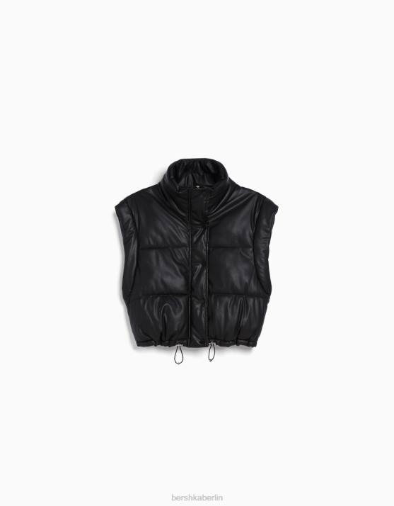 Schwarz Bershka Frauen Kurze Weste aus Kunstleder H00J1176