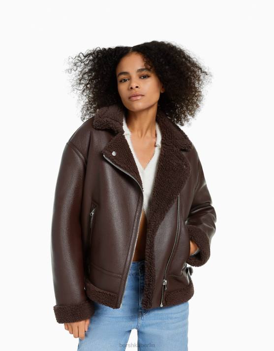 braun Bershka Frauen Doppelseitige Bikerjacke aus Kunstleder H00J1140