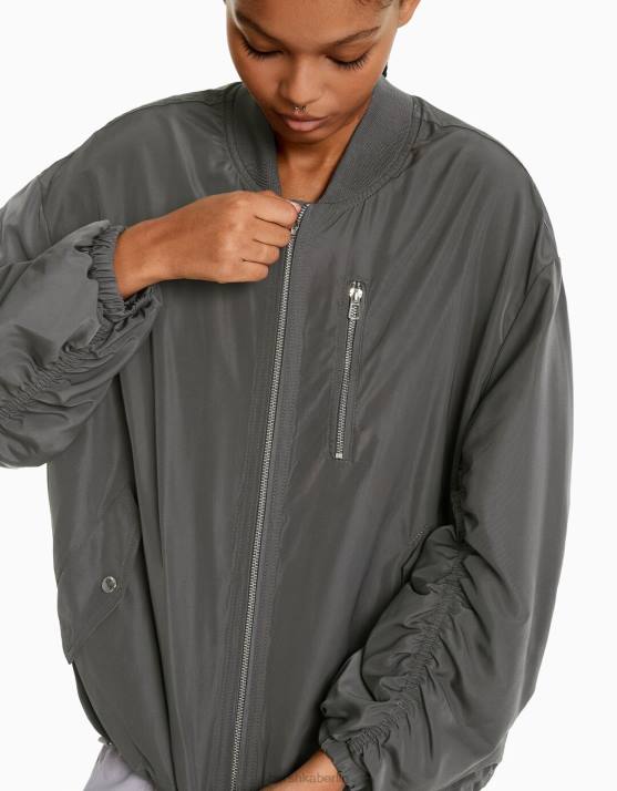 grau Bershka Frauen Bomberjacke H00J1123