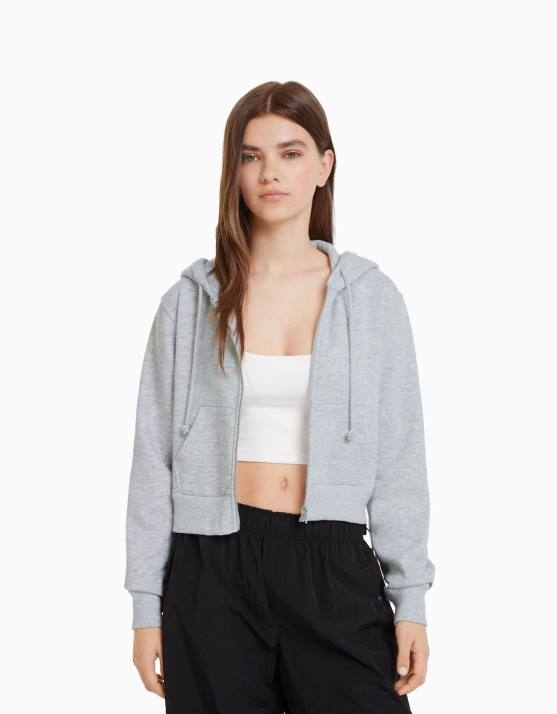 grau Bershka Frauen Kurzer Kapuzenpullover mit Reißverschluss H00J1266